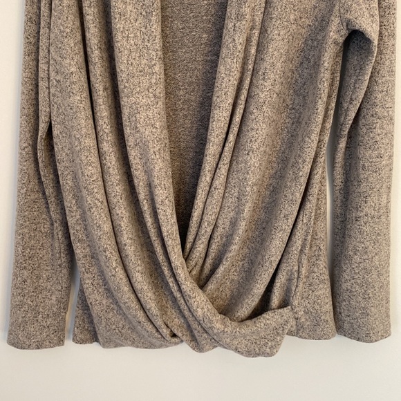 Pink Blush Maternity Heather Grey Nursing Open Front Sweater Size Small - Picture 4 of 8